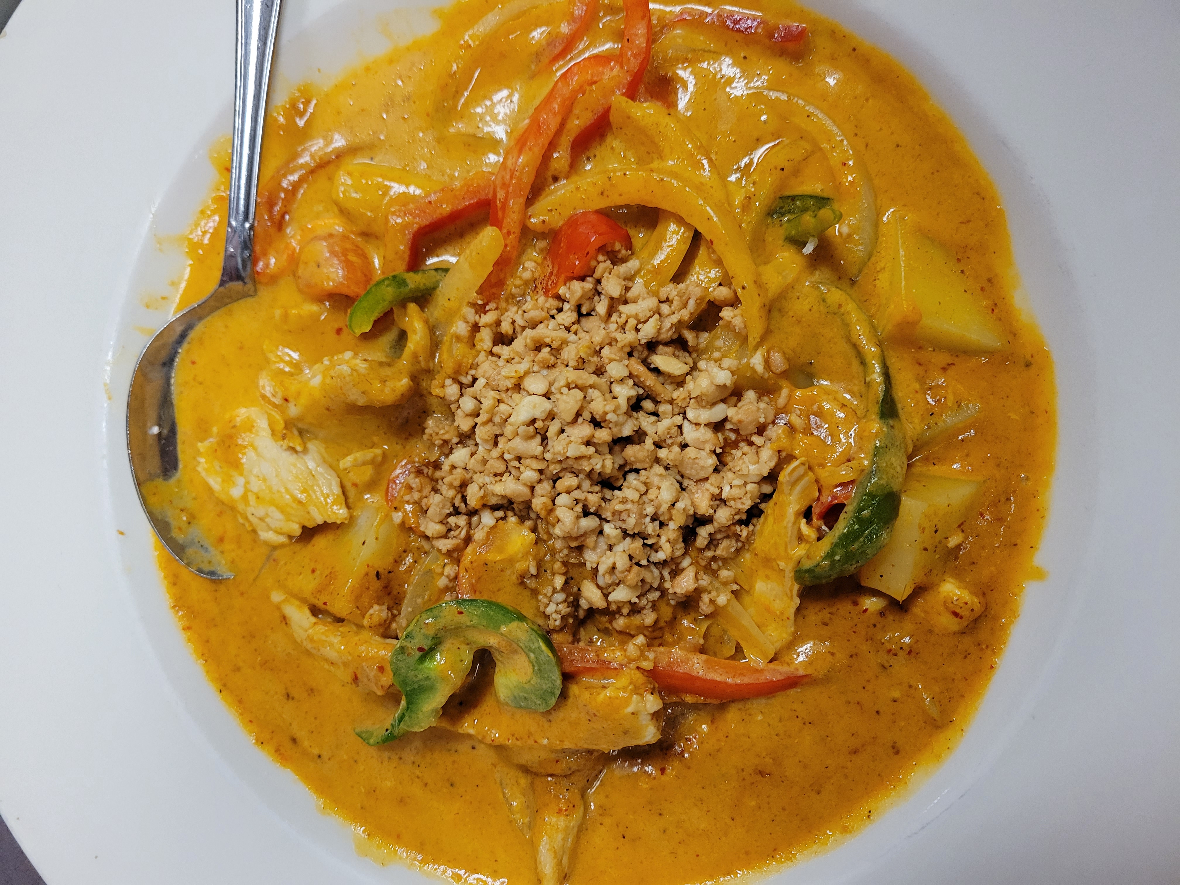 Order Mussaman Curry  food online from Little Bangkok store, Pittsburgh on bringmethat.com