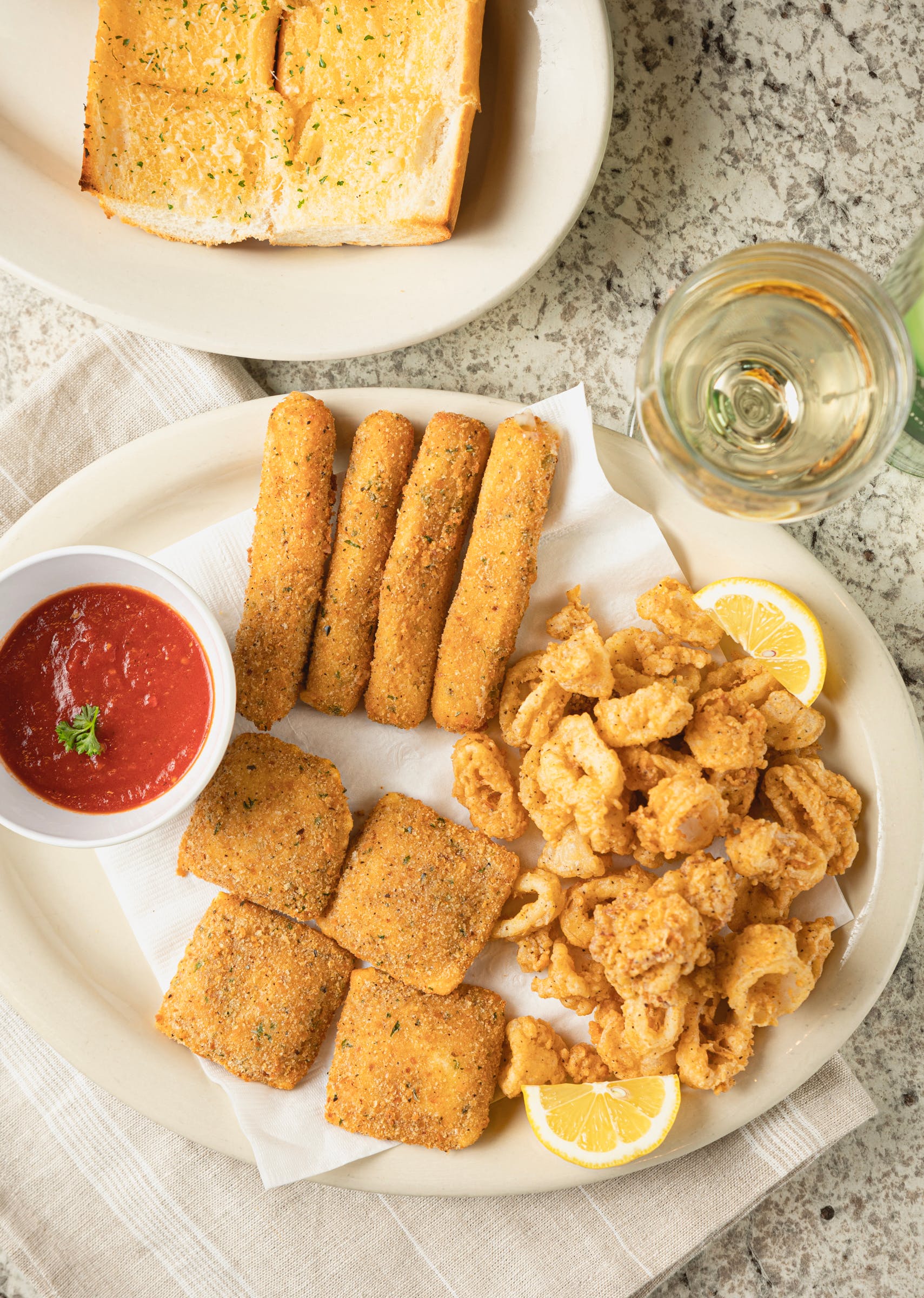 Order Appetizer Trio - Appetizer food online from Mario Pizza & Pasta store, Seabrook on bringmethat.com