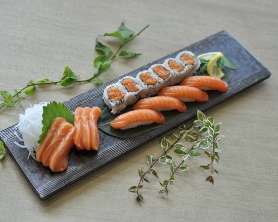 Order T07. Salmon Dinner food online from My Sushi Japanese Restaurant store, Middle Village on bringmethat.com