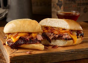 Order Pit Dip Sandwich food online from Trailer Birds store, Dallas on bringmethat.com