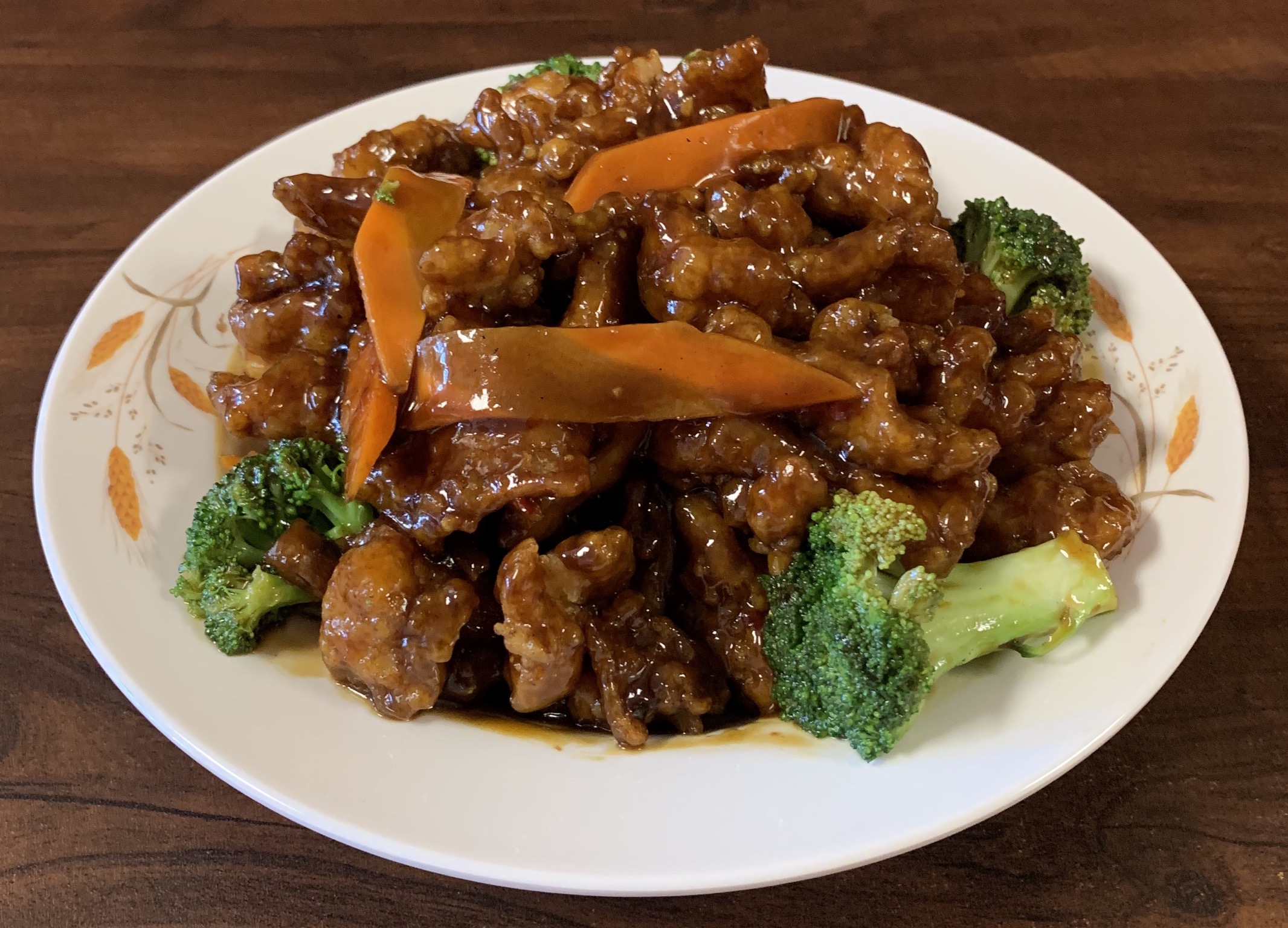 Order General Tao's Chicken food online from Great Wall Chinese Restaurant store, Western Springs on bringmethat.com