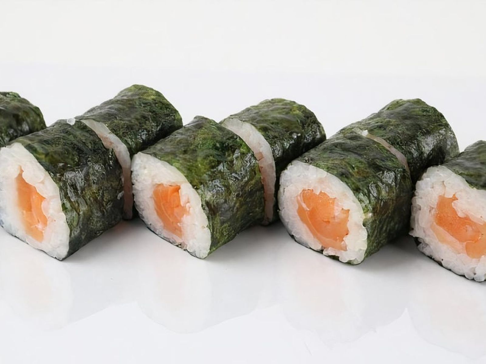 Order Salmon Roll food online from Momiji Sushi Restaurant store, Salem on bringmethat.com