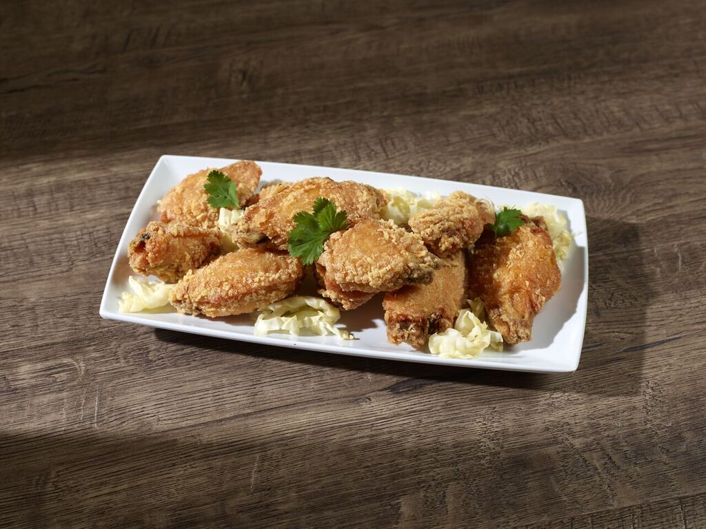 Order Salt&Pepper Chicken Wings food online from Golden Phoenix Chinese Cuisine store, North Las Vegas on bringmethat.com