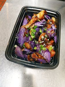 Order V10. Stir-Fried Eggplant in Garlic Sauce food online from Shanghai Fresh store, Cambridge on bringmethat.com