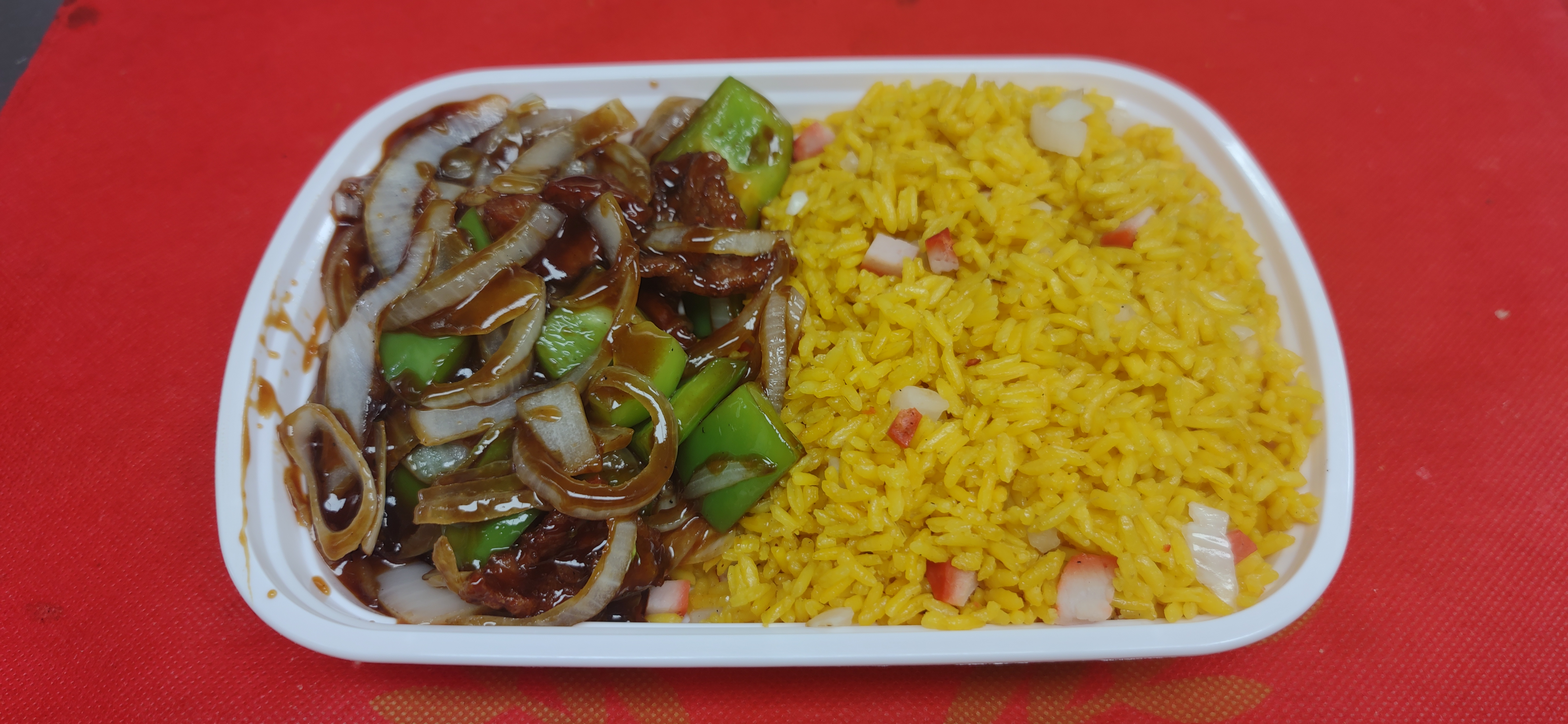 Order C5. Pepper Steak Combo Platter  food online from China Wok store, Lima on bringmethat.com