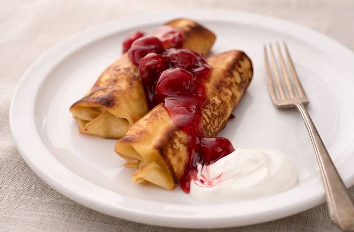 Order Cheese Blintzes food online from Toojay store, Dania Beach on bringmethat.com