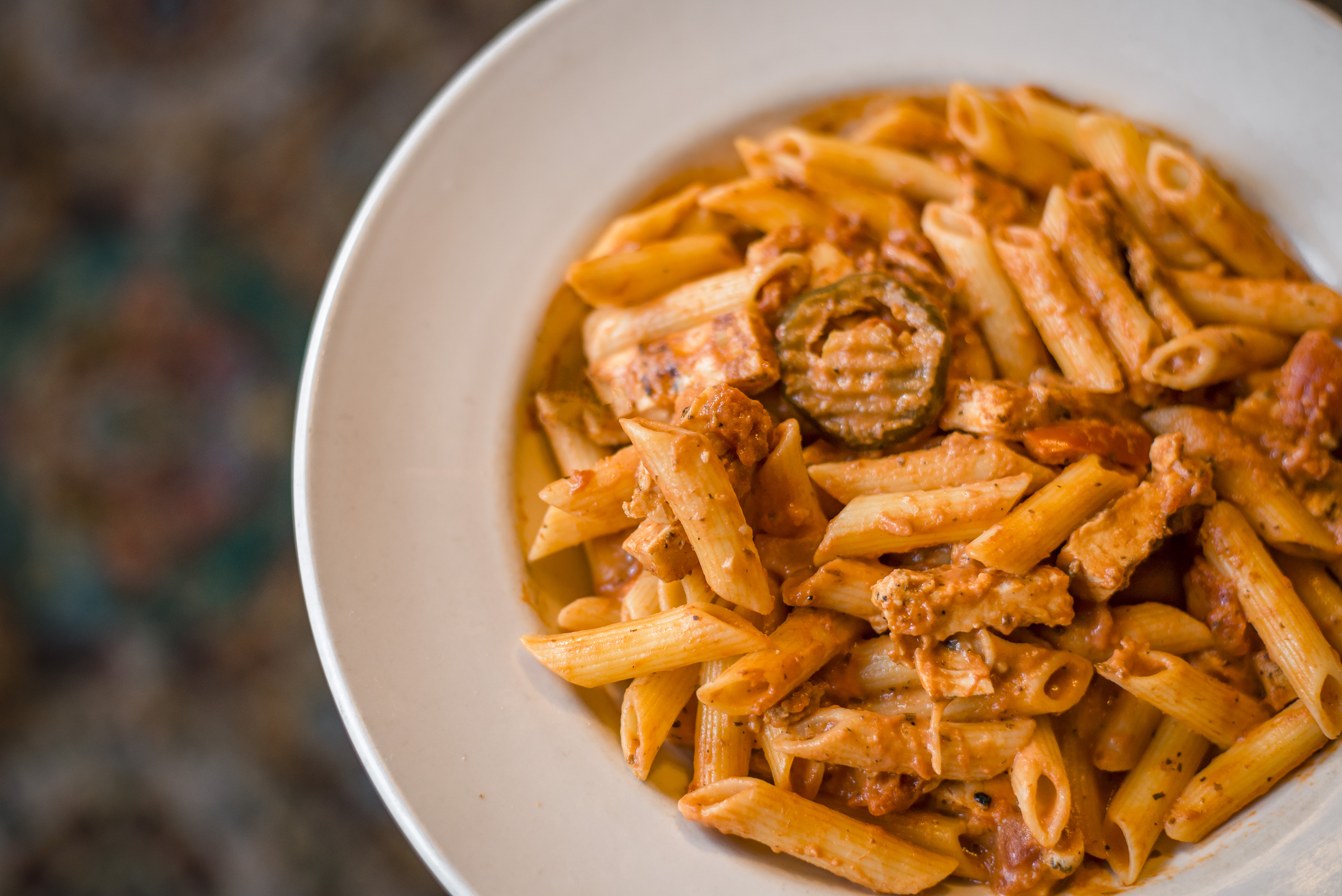 Order Warehouse Chicken Riggies food online from Spaghetti Warehouse store, Syracuse on bringmethat.com