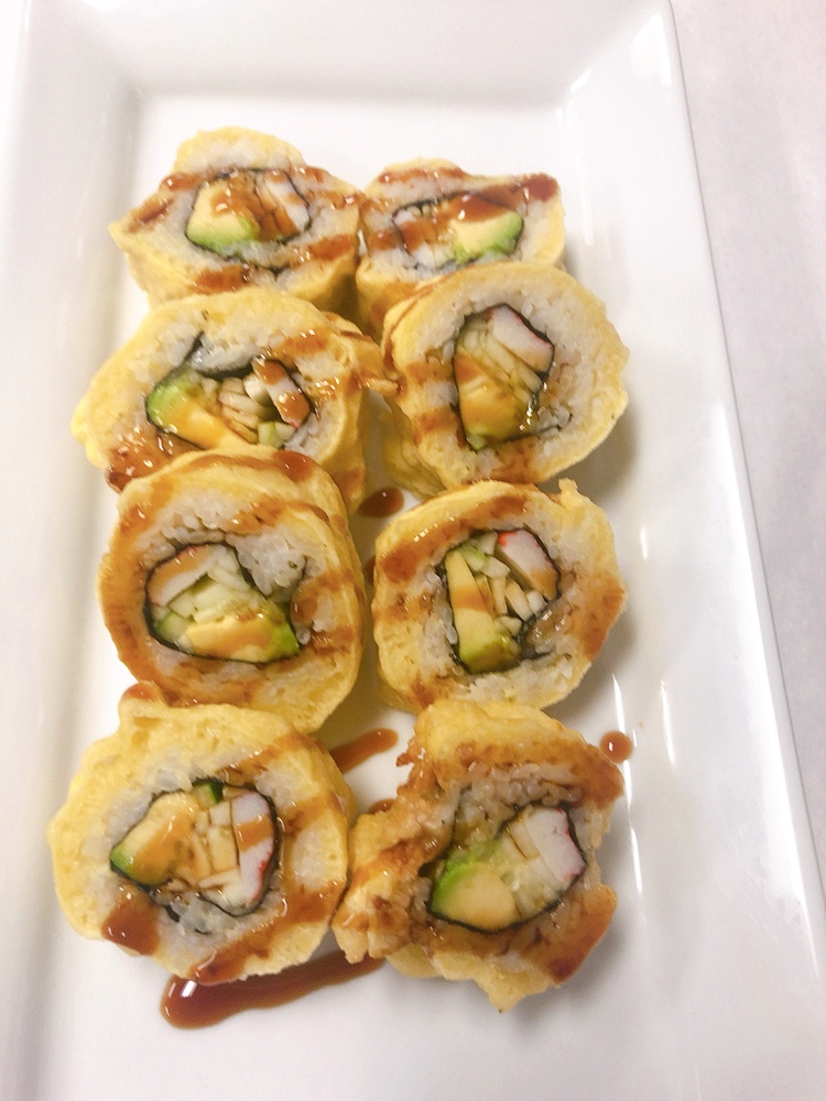 Order Crazy Boy Roll food online from Golden Dragon Chinese Restaurant store, Hamilton on bringmethat.com