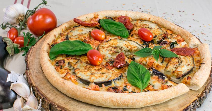 Order Mediterranean Pizza food online from Sarpino S Pizzeria Countryside store, Countryside on bringmethat.com