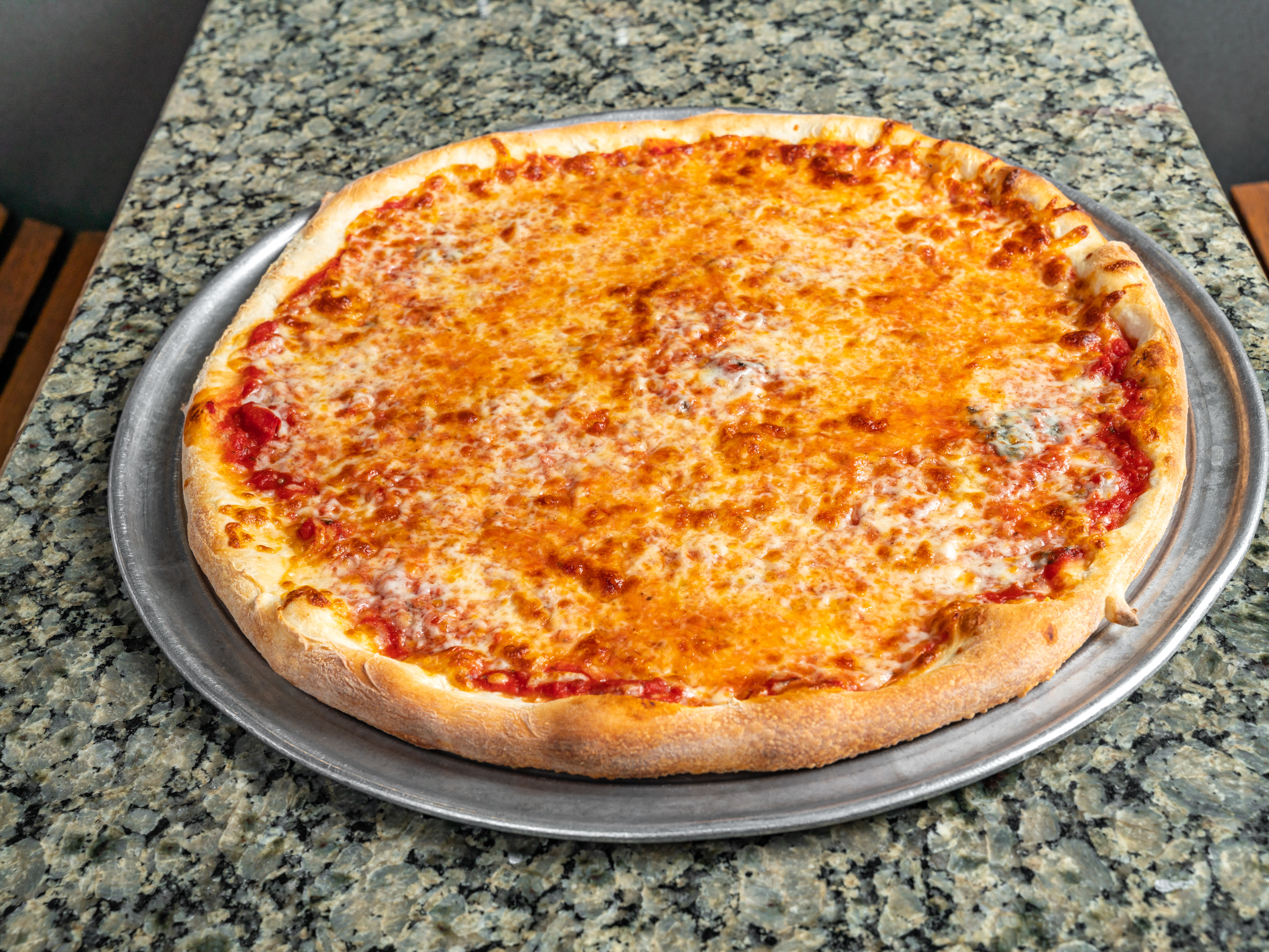 Order Premium Cheese Pizza food online from Planet Pizza store, Greenwich on bringmethat.com