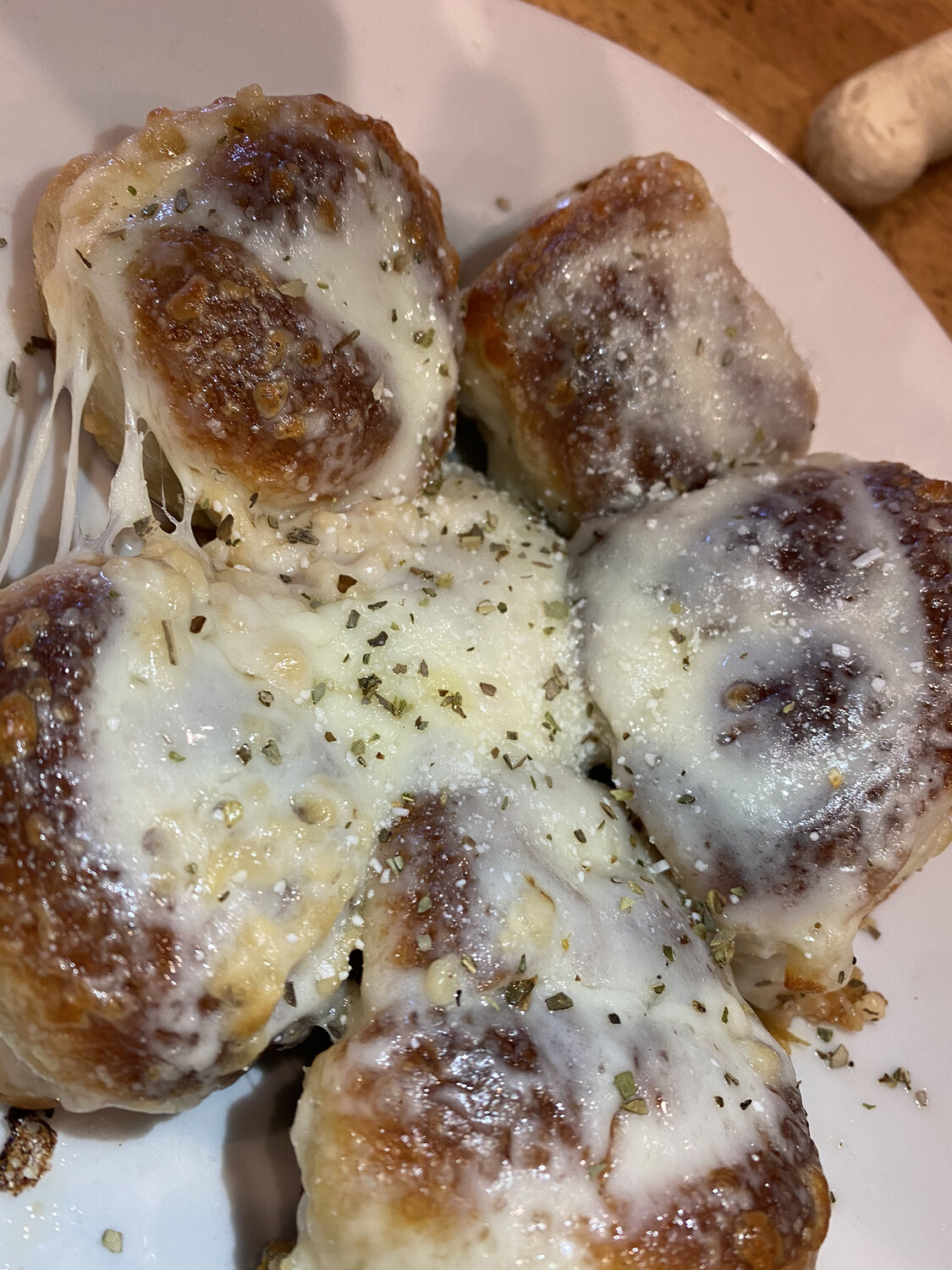 Order Baked Garlic Knots food online from Piccolo store, Bellmore on bringmethat.com
