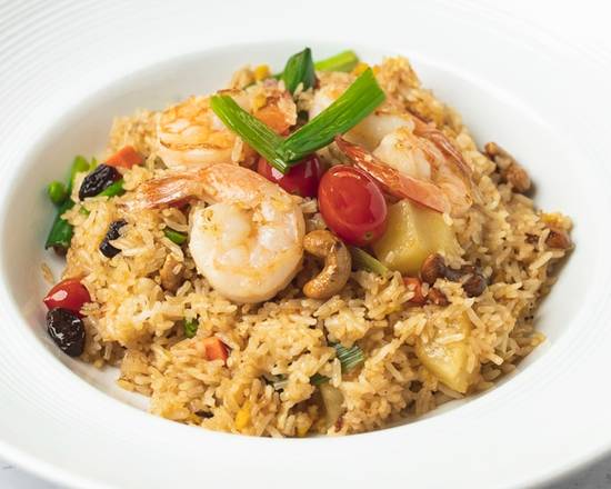 Order Pineapple Fried Rice food online from Thai Curry store, Arlington on bringmethat.com