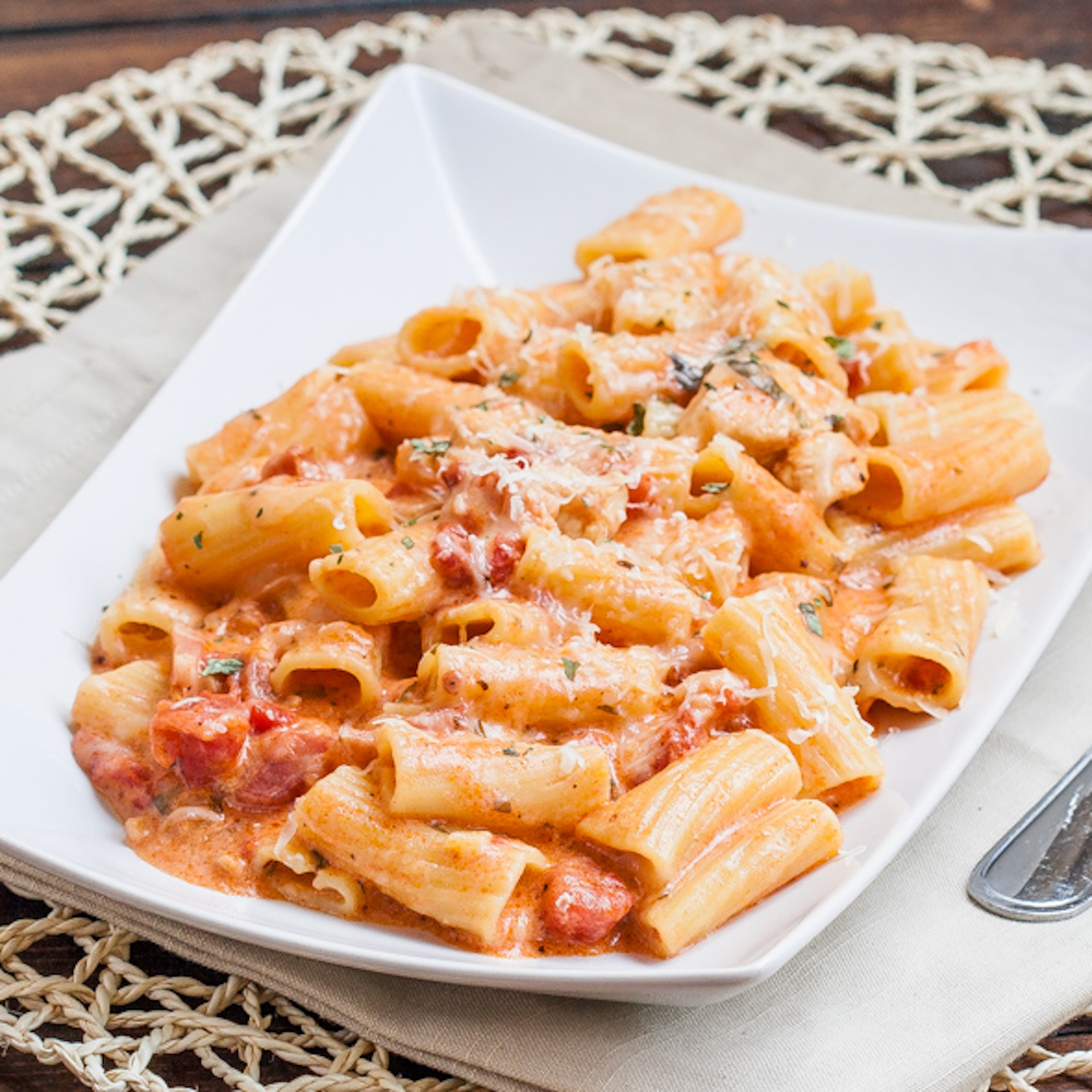 Order 30. Rigatoni alla Vodka food online from Fellini Cafe Of Media store, Media on bringmethat.com