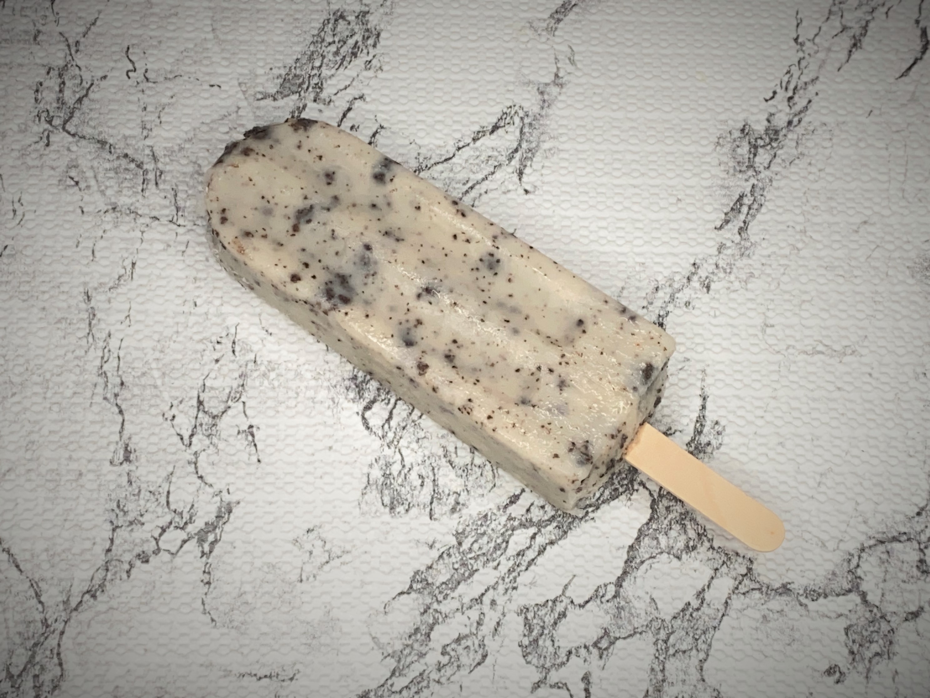 Order Cookies and Cream Paletas food online from Ome Calli store, Beaverton on bringmethat.com