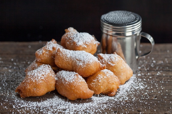Order Zeppolis food online from Big Mike's Pizza store, Morganville on bringmethat.com