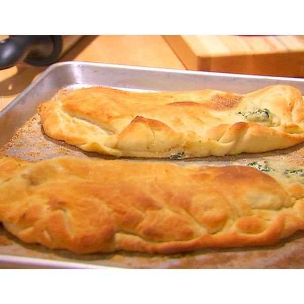 Order Cheese Calzone food online from Ameci Pizza & Pasta store, Granada Hills on bringmethat.com