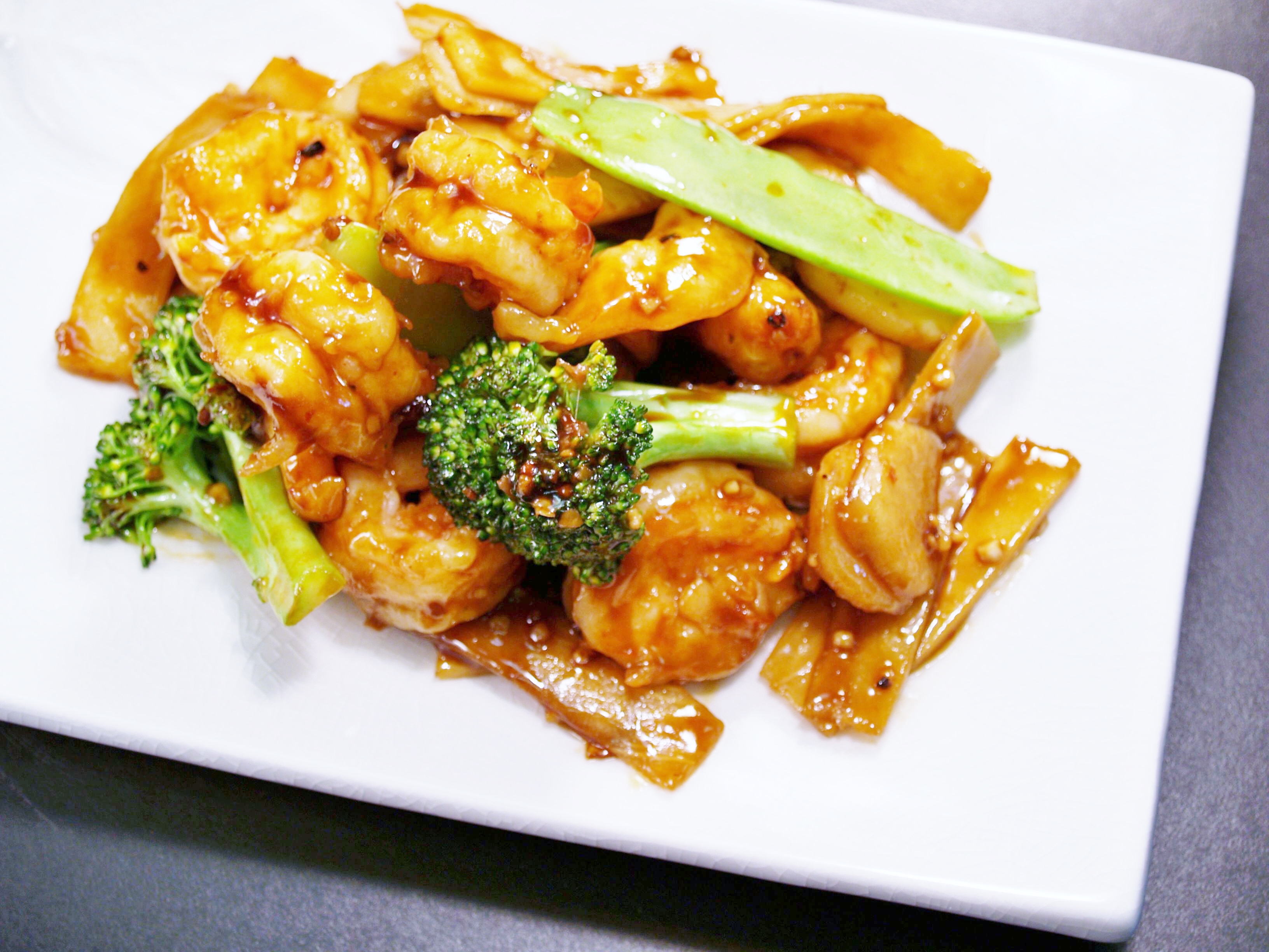 Order 50. Shrimp in Hot Garlic Sauce food online from Chef Ming store, Beverly Hills on bringmethat.com