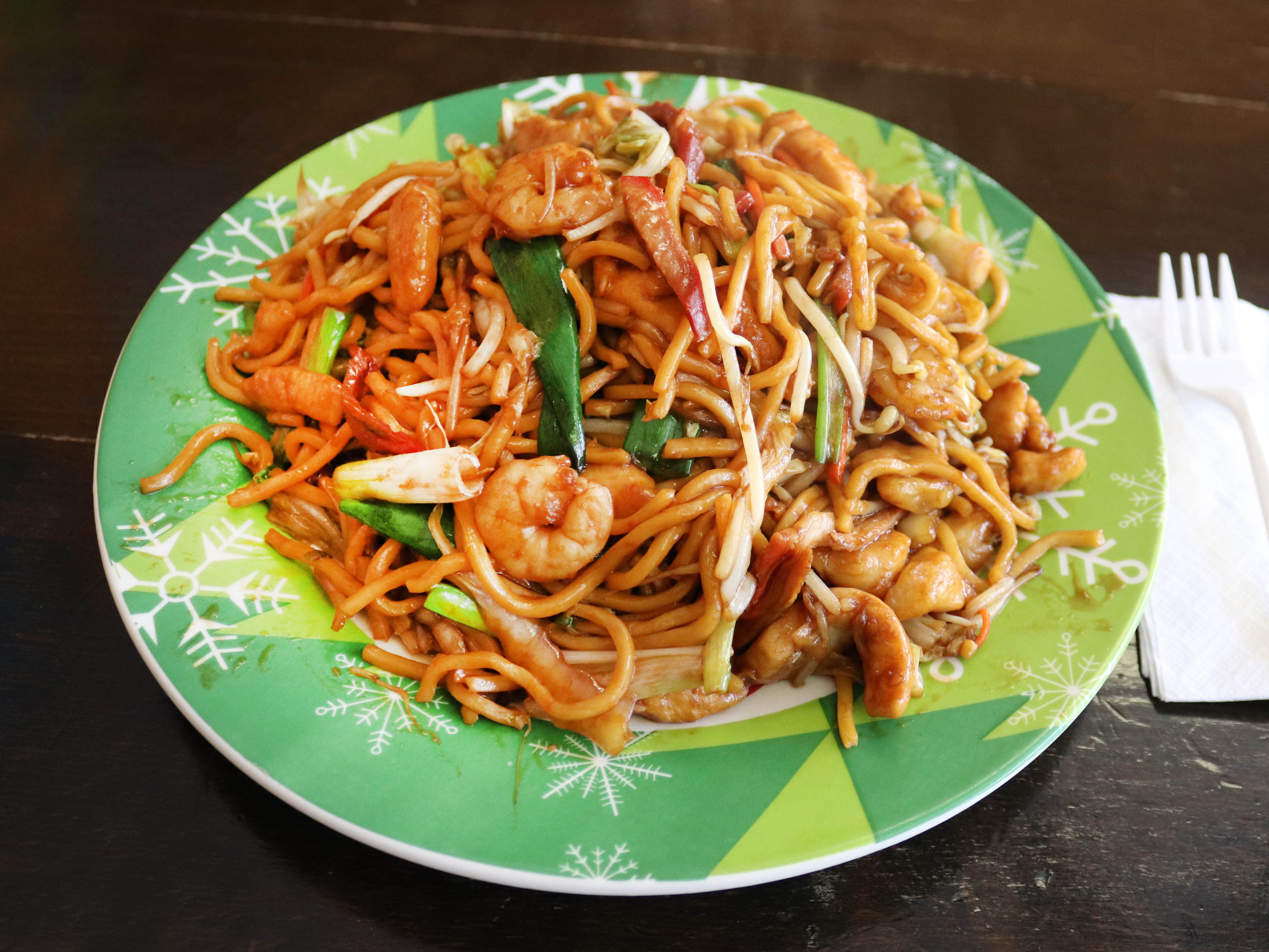 Order 36. House Special Lo Mein food online from China Joy Restaurant store, Jacksonville on bringmethat.com