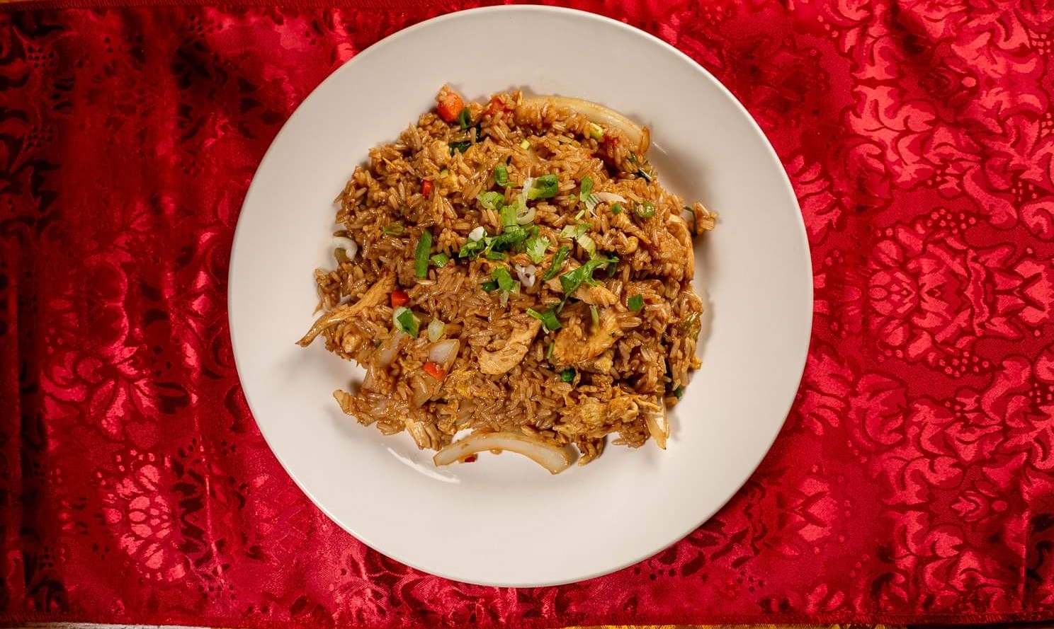 Order Kow Pad Fried Rice food online from Spicy Thai Kitchen store, Richmond on bringmethat.com