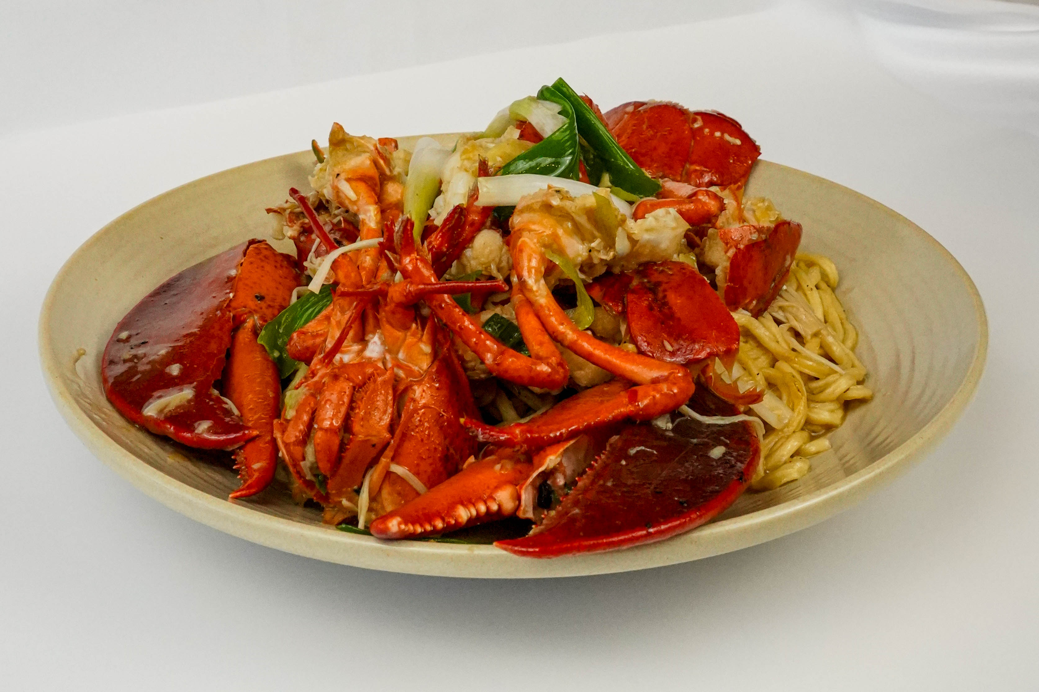 Order Lobster Longevity Noodles 龍蝦伊麵 food online from Palette Tea Garden store, San Mateo on bringmethat.com