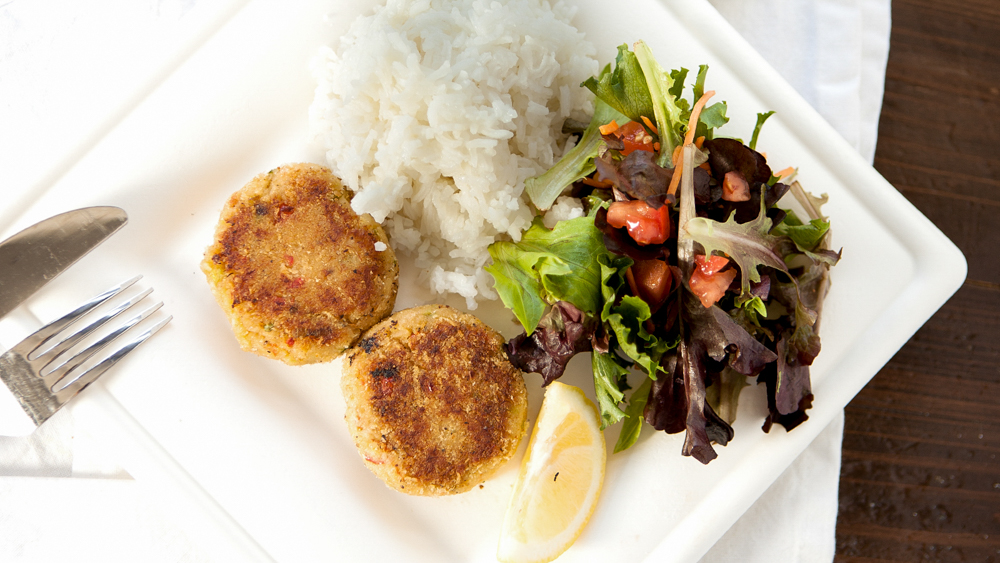 Order Crab Cakes  food online from Captain Kidds Fish Market & Restaurant store, Redondo Beach on bringmethat.com