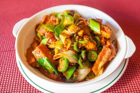 Order 家常付 Family Style Tofu food online from Spices 3 store, Oakland on bringmethat.com