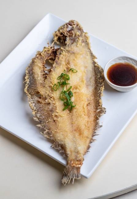 Order 干煎全魚 Deep Fried Whole Fish w/ Soy Sauce food online from Phoenix Chinese Cuisine store, Los Angeles on bringmethat.com