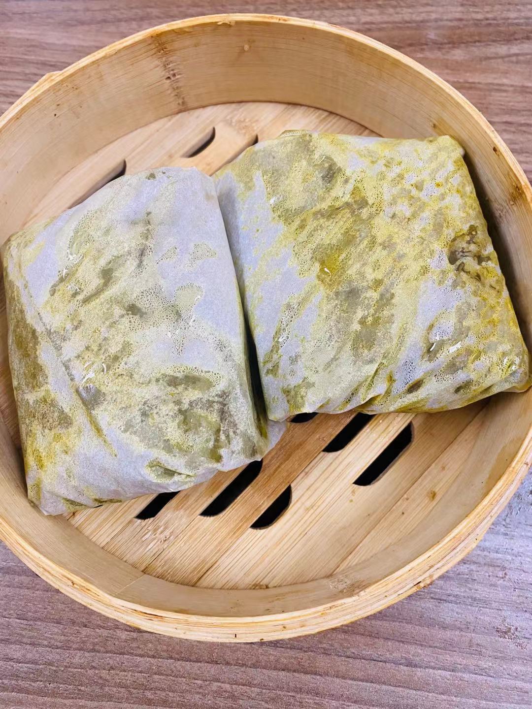 Order Sticky Rice with Chicken in Lotus Leaf   珍珠糯米雞 food online from Dim Sum Club store, San Francisco on bringmethat.com