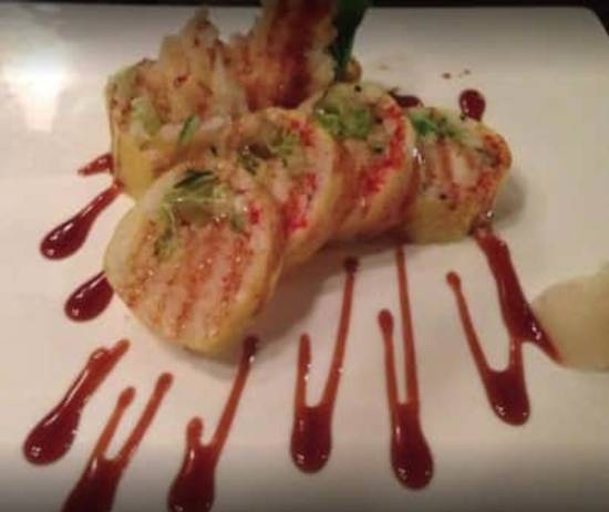 Order Lobster Tempura Roll food online from Samurai Sushi store, Albany on bringmethat.com