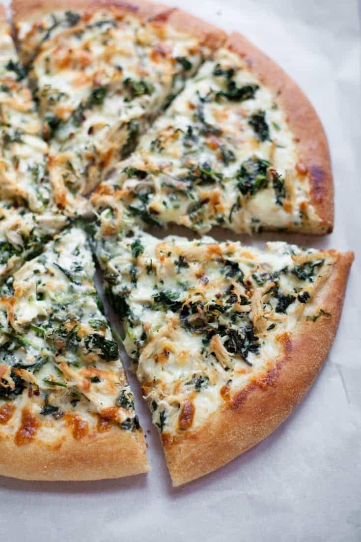 Order Spinach Alfredo Pizza - Personal 10'' food online from Mama's Pizza store, Fredericksburg on bringmethat.com