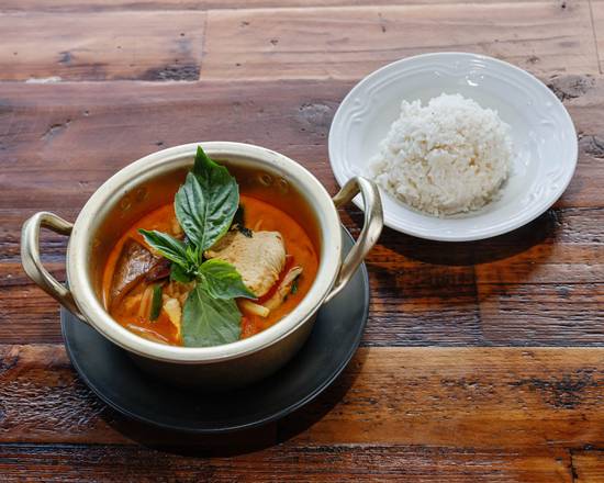 Order Red Curry food online from Il-Giardino Restaurant store, Cranford on bringmethat.com