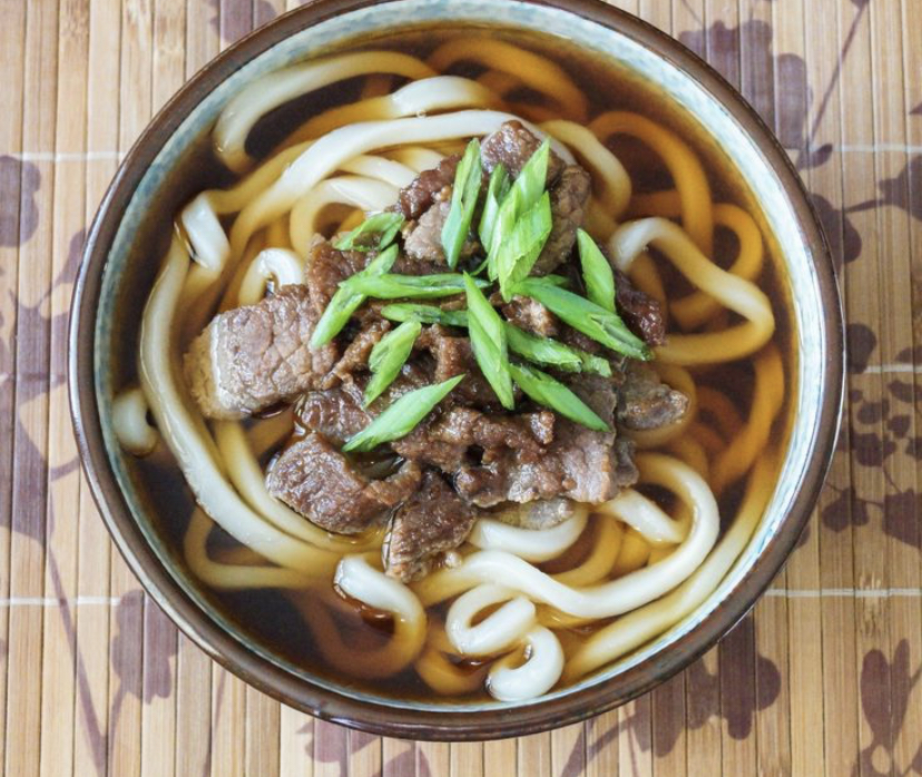 Order Curry Beef Udon Noodle Soup Lunch  food online from Abi sushi store, Astoria on bringmethat.com