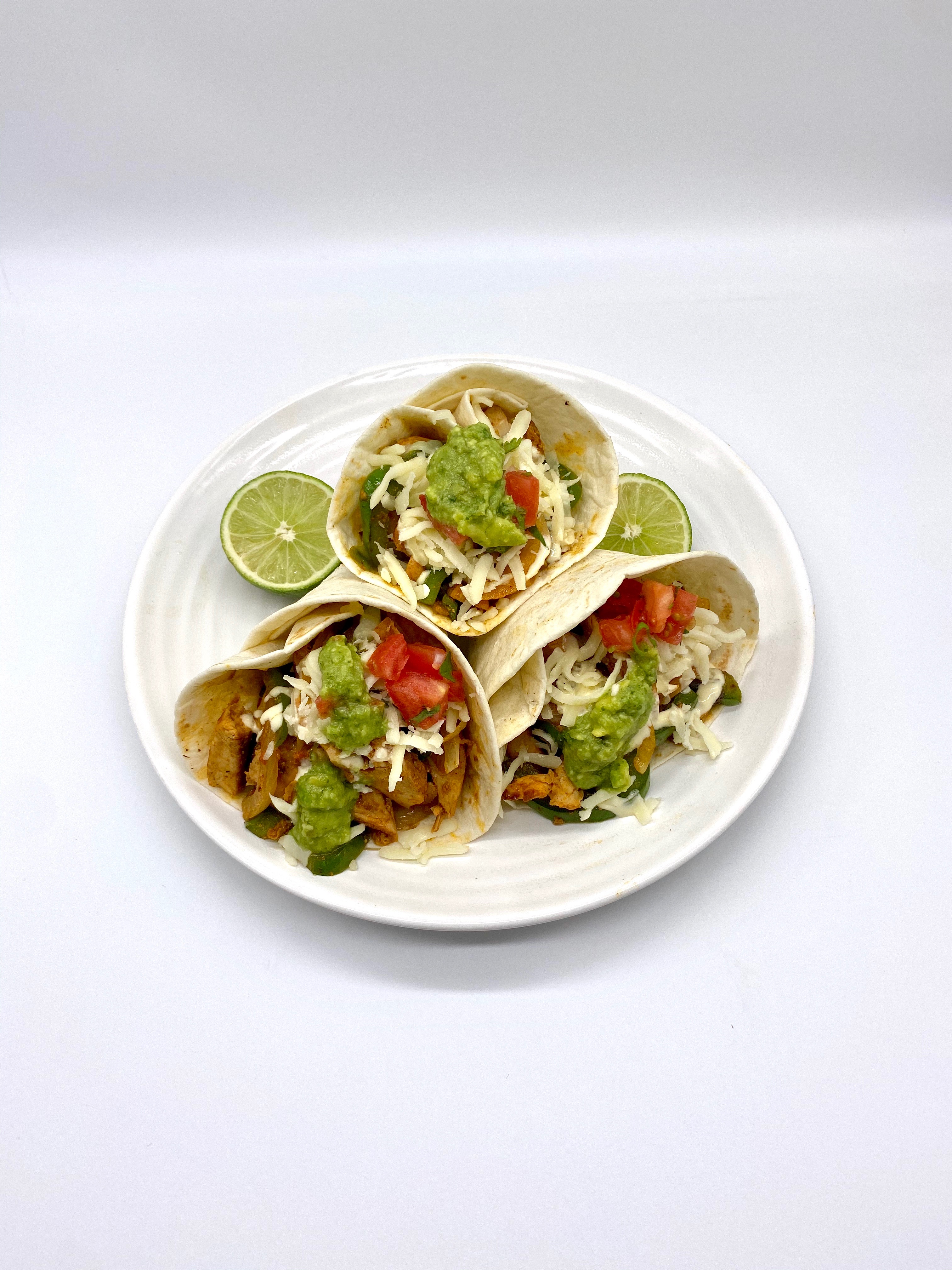 Order 3 Fajitas Tacos combo food online from Tacos Y Jugos Genesis store, Elmhurst on bringmethat.com