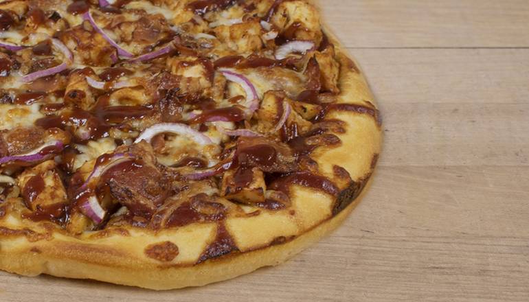 Order 16" Ex-Large BBQ Chicken Pizza food online from Amato's store, Scarborough on bringmethat.com