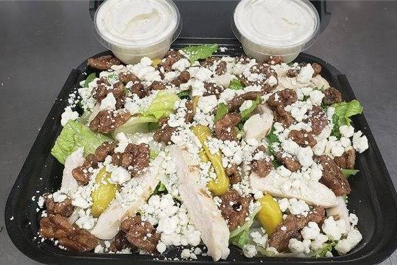 Order Greek Salad food online from Dalia Pizza store, Ontario on bringmethat.com
