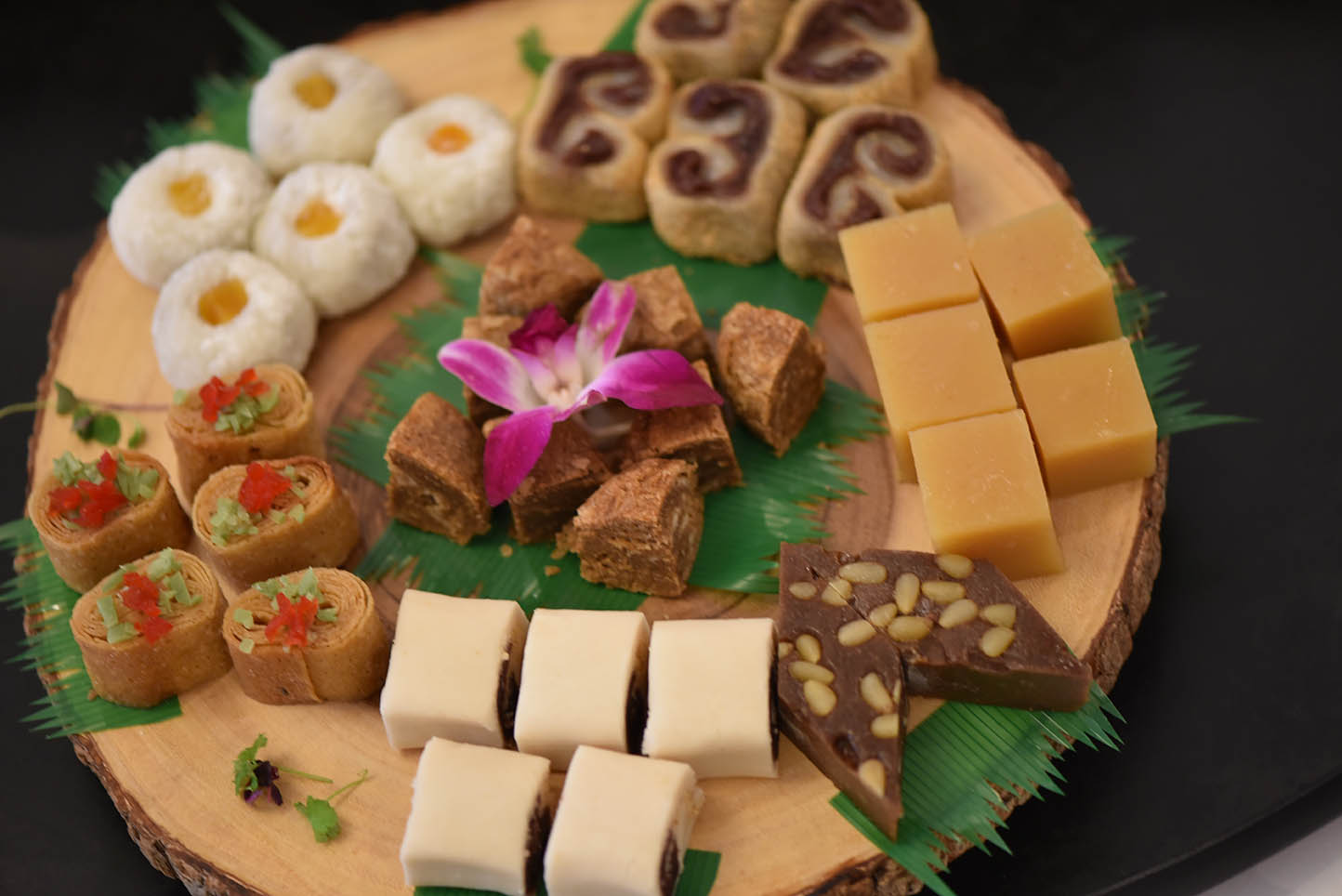 Order Platter of Sweets *RESERVATION 宮廷點心（*提前預定） food online from Chili House store, San Francisco on bringmethat.com