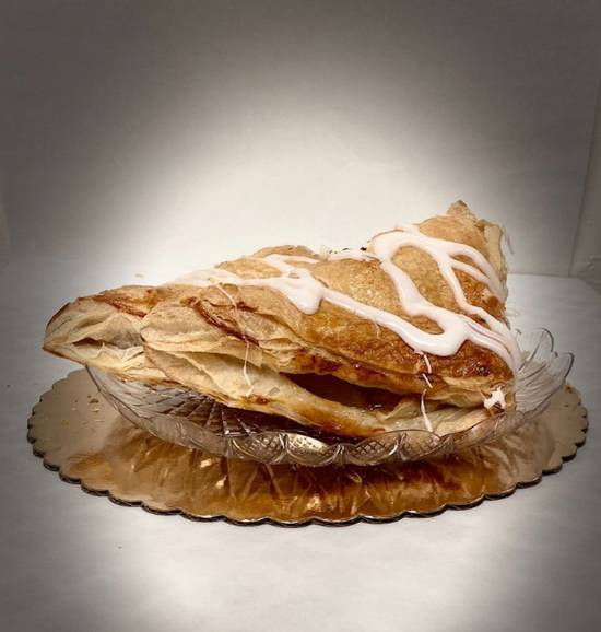 Order Apple Turnovers food online from Dortoni Bakery- East Norwich store, East Norwich on bringmethat.com