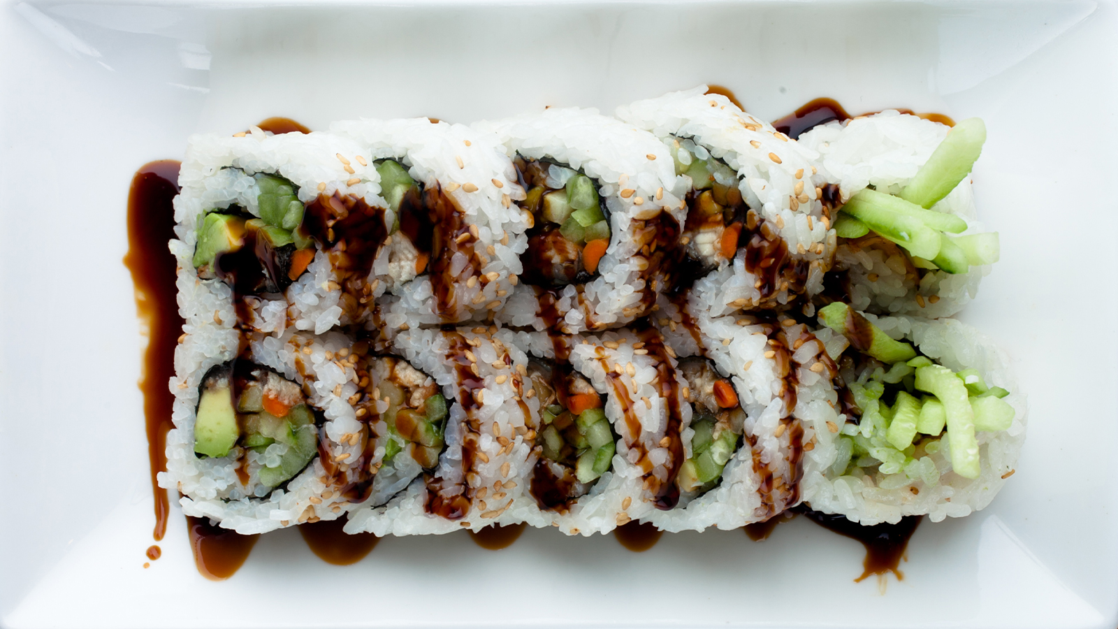 Order Eel Roll - 10 pcs food online from SanSai Japanese Grill store, Chatsworth on bringmethat.com