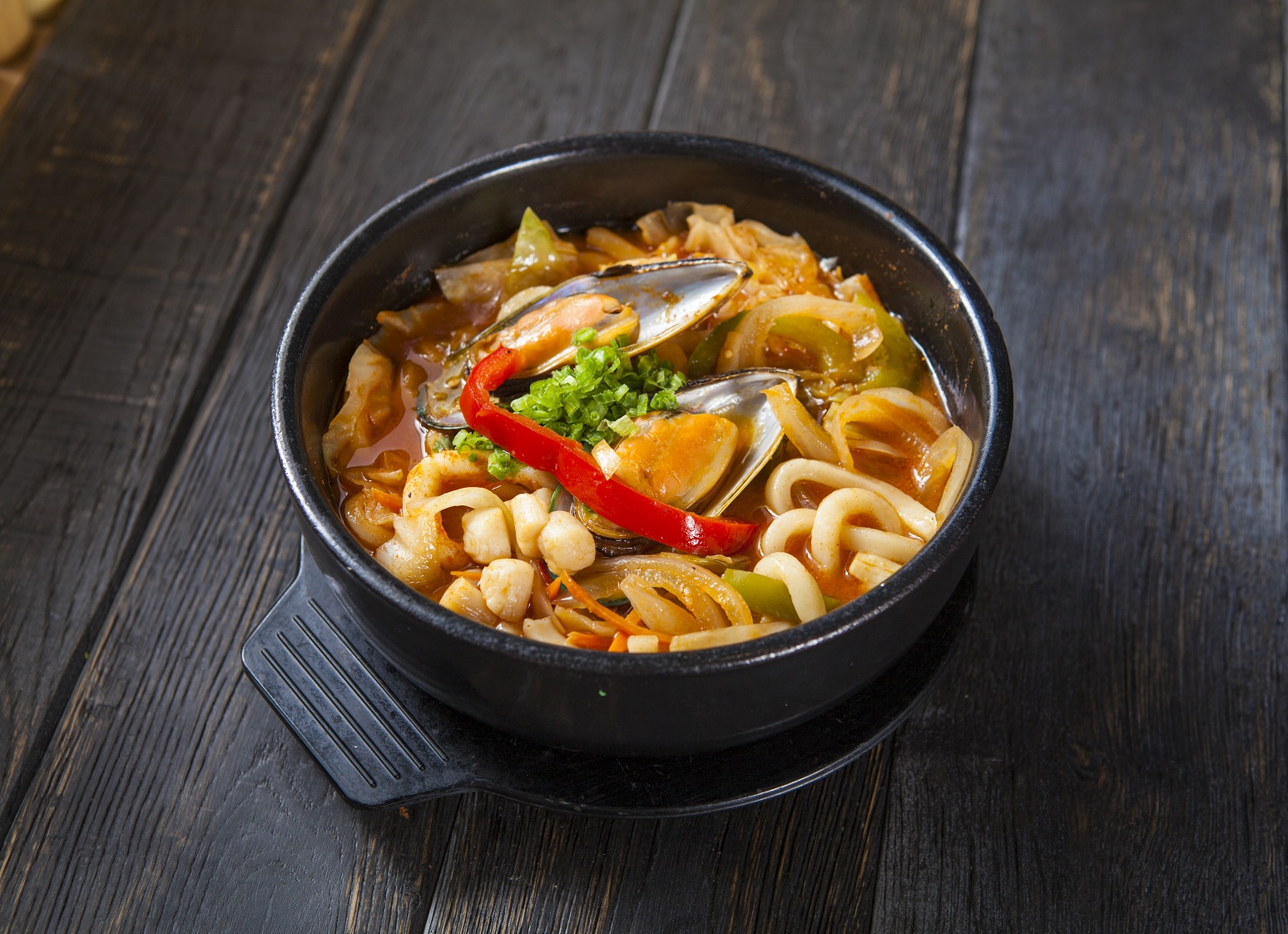 Order Spicy Seafood Udon food online from Otay Sushi And Crab store, Chula Vista on bringmethat.com