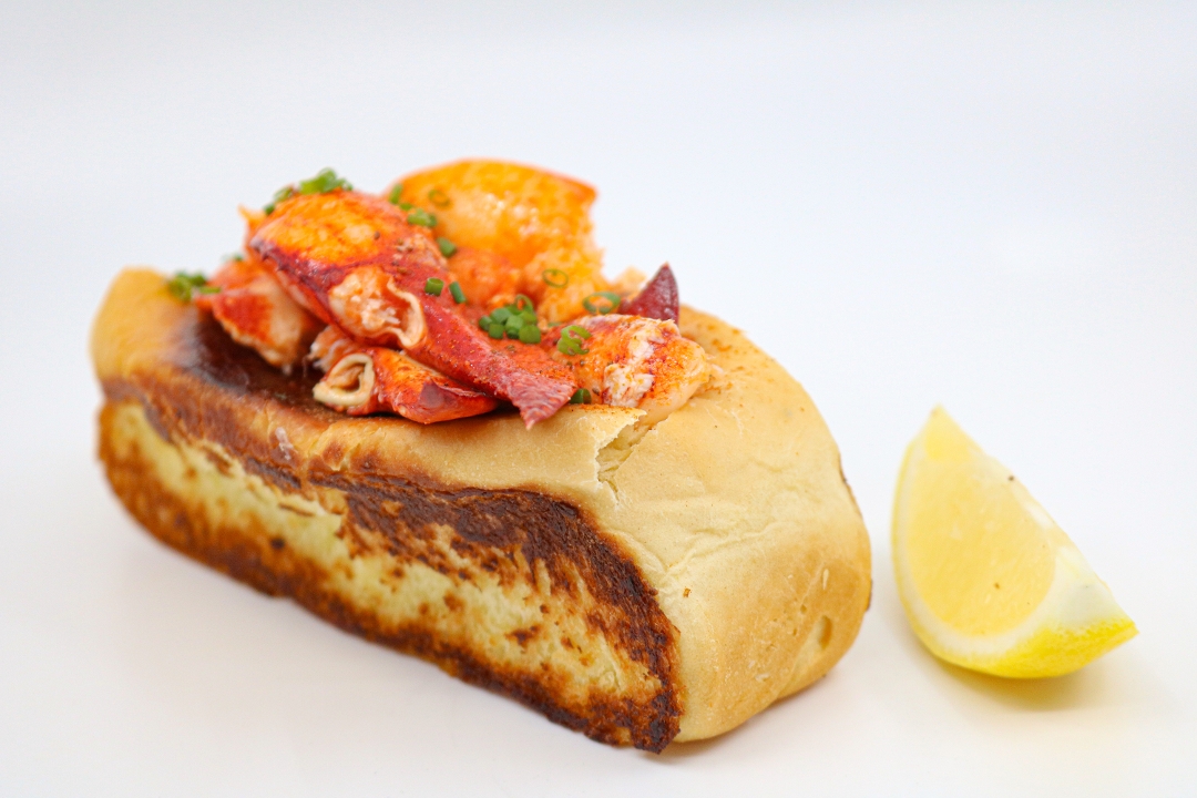 Order Connecticut Lobster Roll food online from Colossal Lobster store, Salt Lake City on bringmethat.com