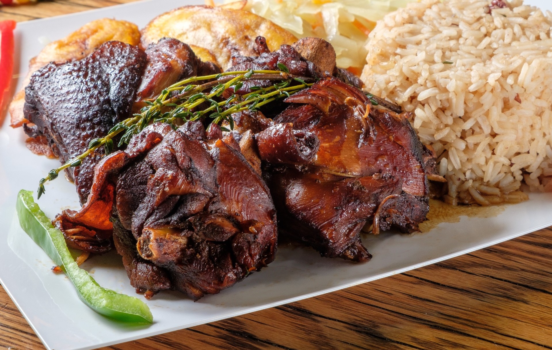 Order Brown Stewed Chicken food online from Caribbean Paradise store, Washington Township on bringmethat.com