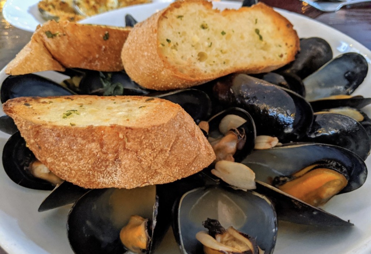 Order Mussels food online from Cappuccino Cafe store, Brooklyn on bringmethat.com