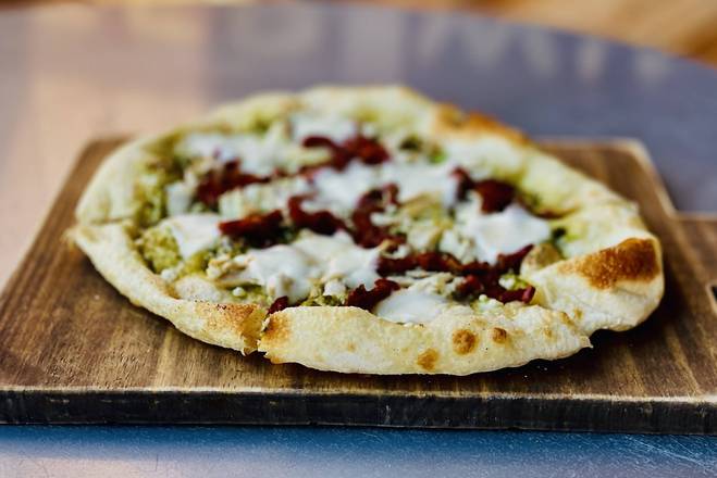 Order Pesto Chicken Pizza food online from 15 Degrees C Wine Shop & Bar store, Templeton on bringmethat.com