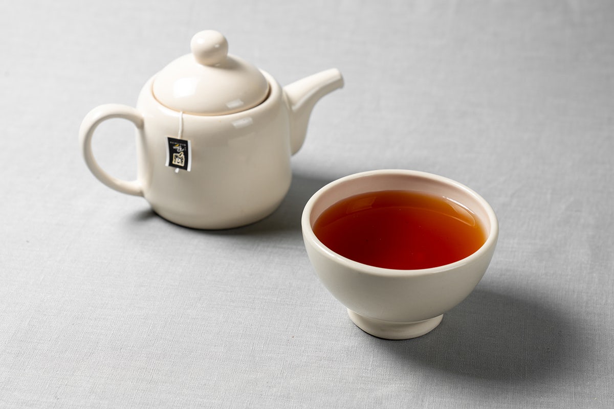 Order Organic Hot Tea food online from Le Pain Quotidien store, Studio City on bringmethat.com