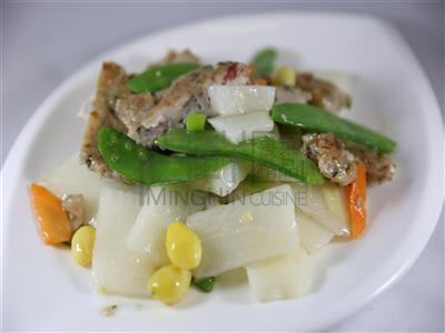 Order Nagaimo Yam and Ginkgo with Fish Fillet food online from MingHin Cuisine - Lakeshore East store, Chicago on bringmethat.com