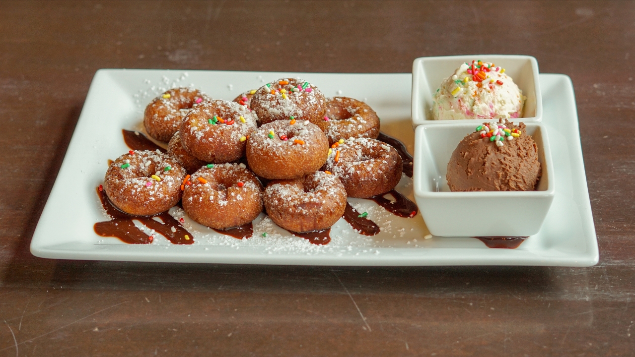 Order Mini Donut Dunkeroos food online from Pub 819 store, Hopkins on bringmethat.com