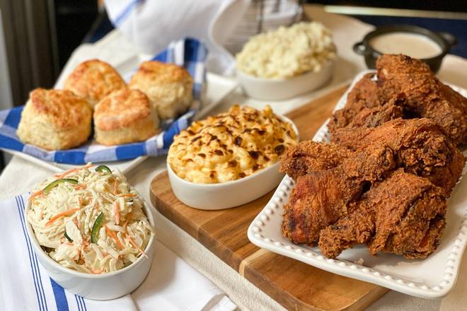 Order Bucket of Fried Chicken food online from Blue Smoke store, New York on bringmethat.com