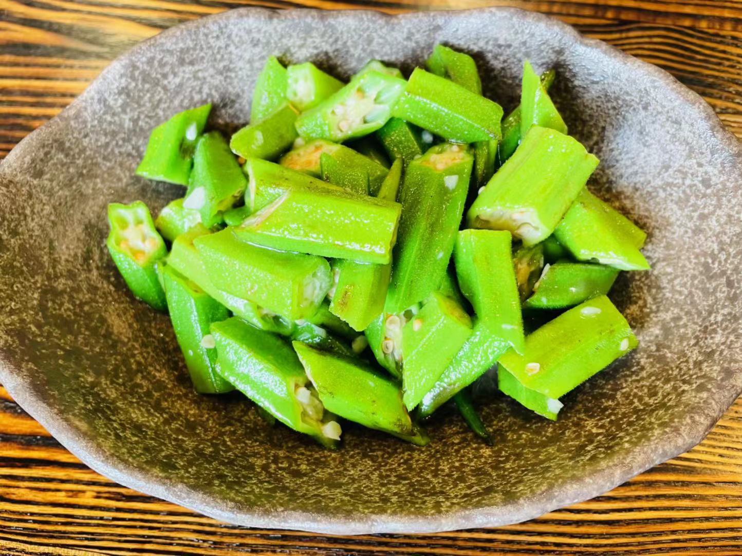 Order Okra with Garlic Sauce food online from Dumpling Home store, San Francisco on bringmethat.com
