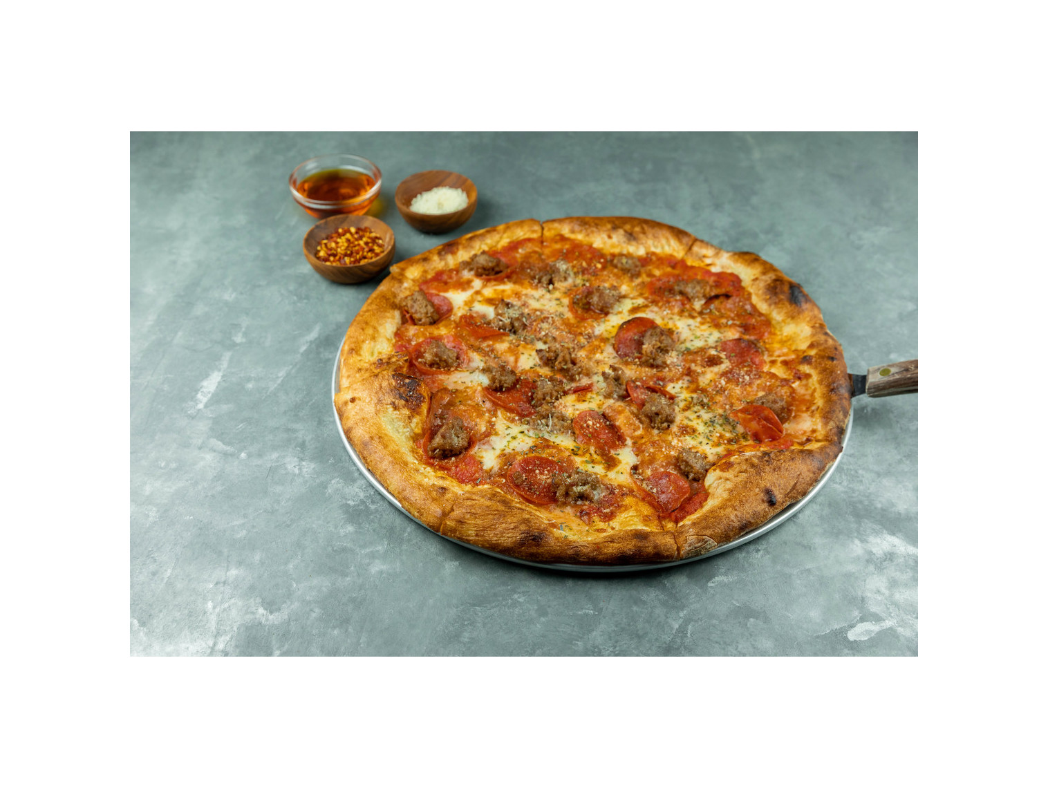 Order SALSICCIA 14" food online from Patxi's Chicago Pizza store, San Francisco on bringmethat.com