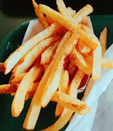 Order Fresh Cut Fries food online from The Winking Dog store, Northlake on bringmethat.com